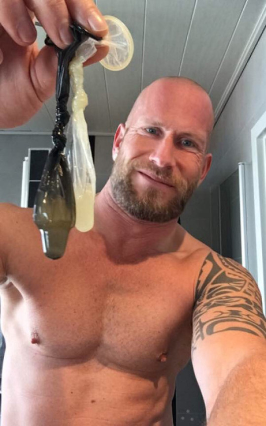 brandon deatherage recommends hot wife blacked pic