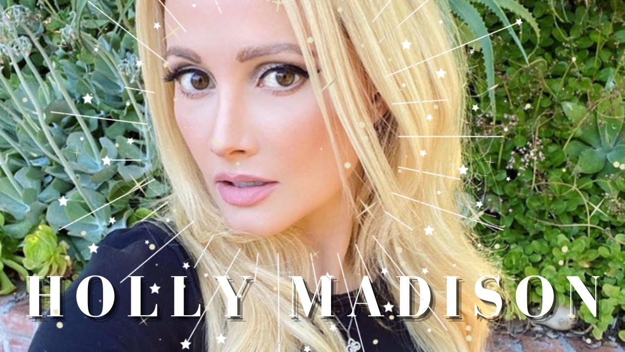 carolyn wick recommends Holly Onlyfans