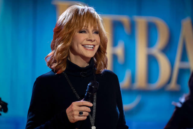 caycee hodges share naked pictures of reba mcentire photos