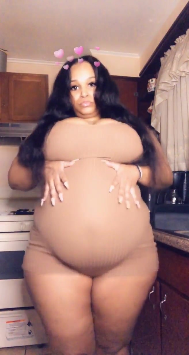 ameera noor recommends Huge Belly Bbw Porn