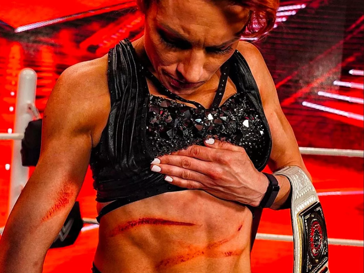 darlene glover recommends Becky Lynch Nude