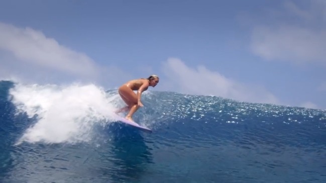 ari nichols add surfers nude photo