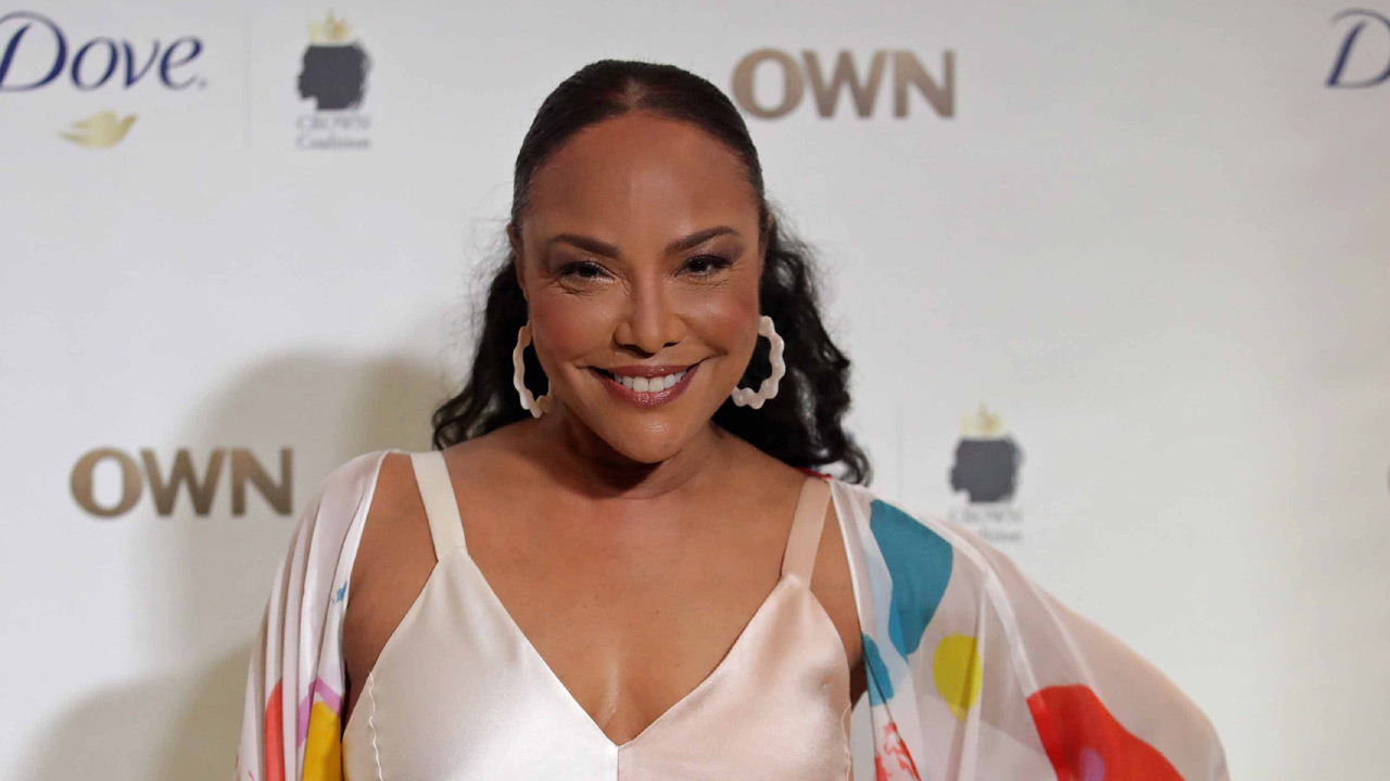 cecilia bernales like naked lynn whitfield photo bahaya pisan recommends mom wrestle porn pic