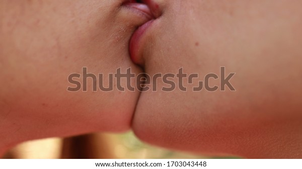 bob nunn share lesbian licking pics photos