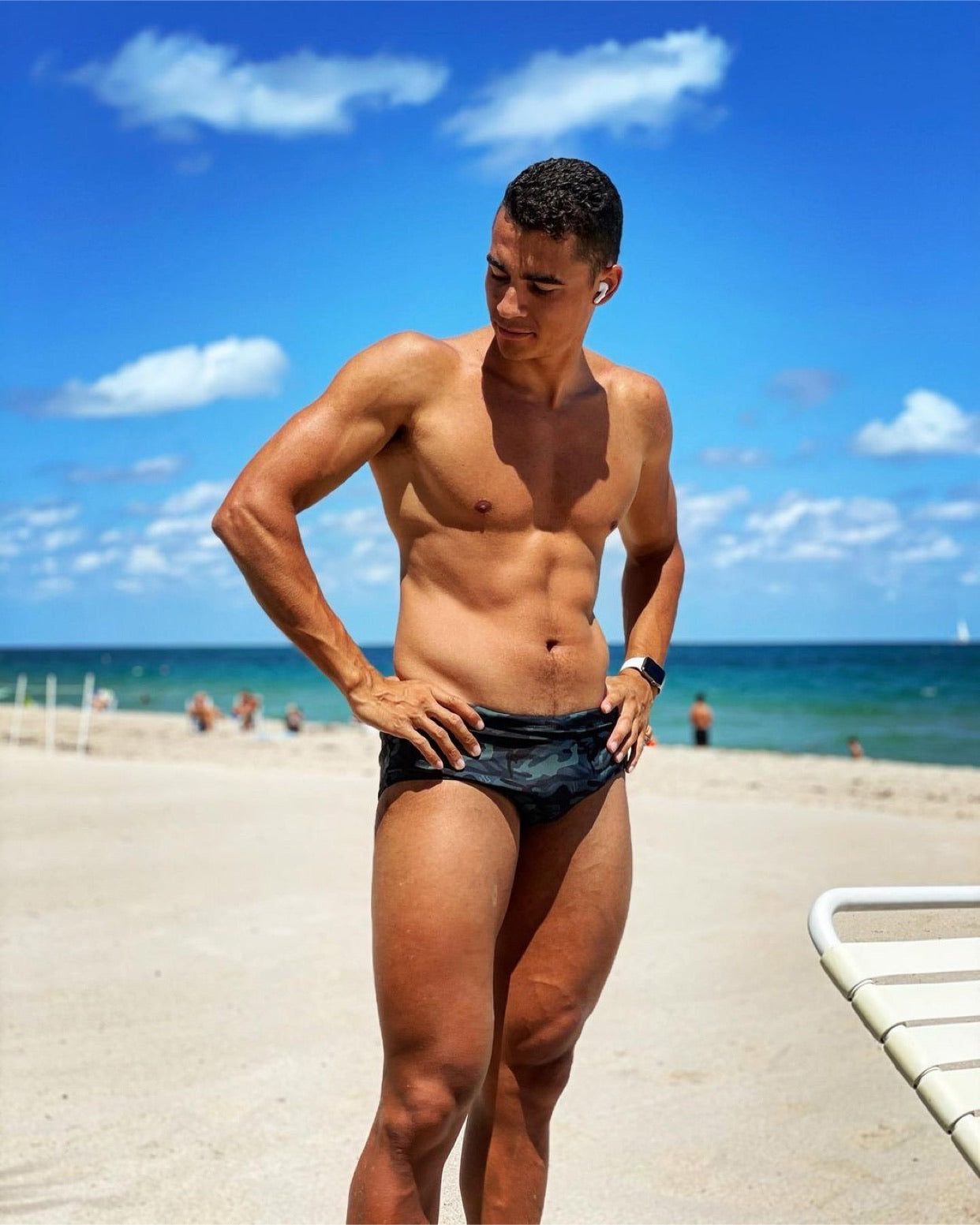 alex sarmiento add photo naked speedos