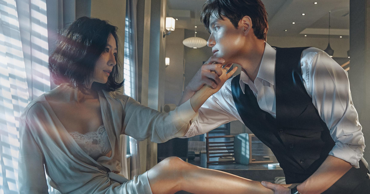 cindi bradford like korean cuckold photo diane hepburn recommends korean cuckold pic