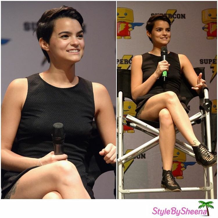 amy arnette add brianna hildebrand nude photo