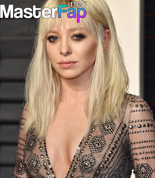 dan gebhardt recommends Portia Doubleday Nude