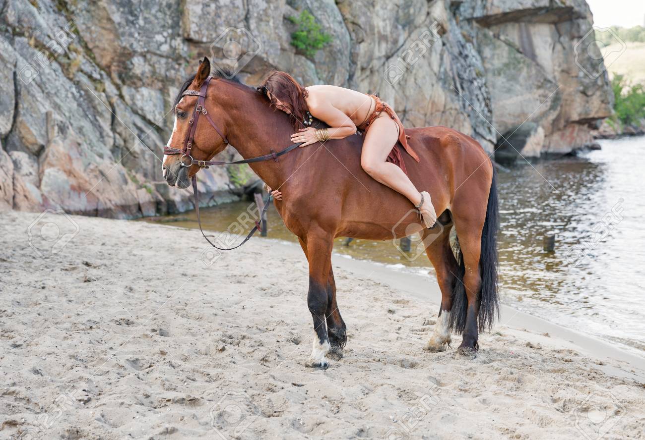 alex hatzi add photo naked woman on horseback