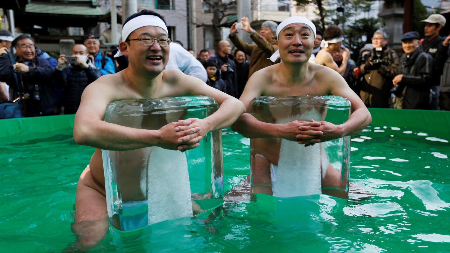 beatrice whitney recommends naked ice bathing pic