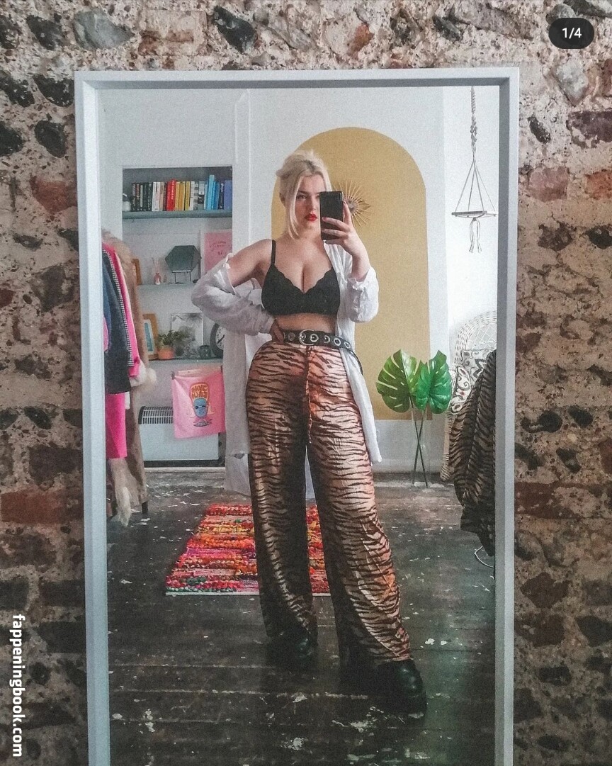 holly onlyfans - bokep rebecca klopper annabeth tanzer