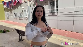 arrel cris punelas add photo busty 18 porn