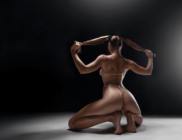 aran jed buado recommends butnaked women pic
