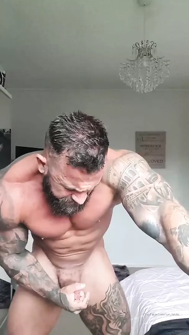 hunk wank freckles nude hunk wank