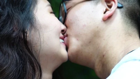 asian hot kiss