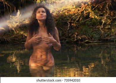 Best of Naked women outdoors