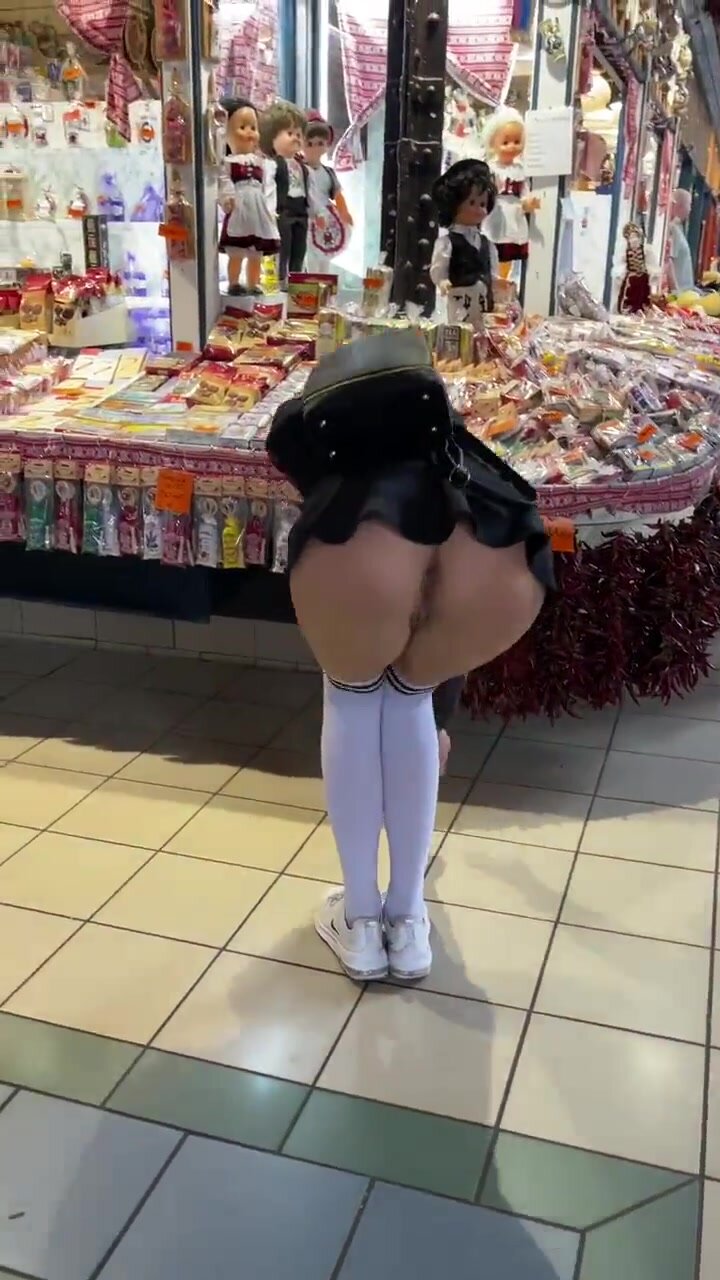 bend over upskirts robin porn bend over upskirts