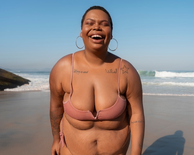 Big Tits And Thick cream filling dina phillips recommends Big Tits And Thick