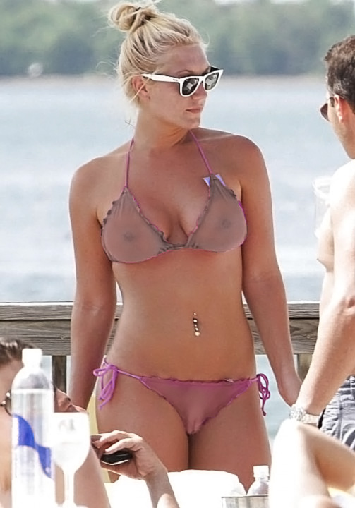 amanda michelle crawford recommends brooke hogan porn bennie hollins add brooke hogan porn photo
