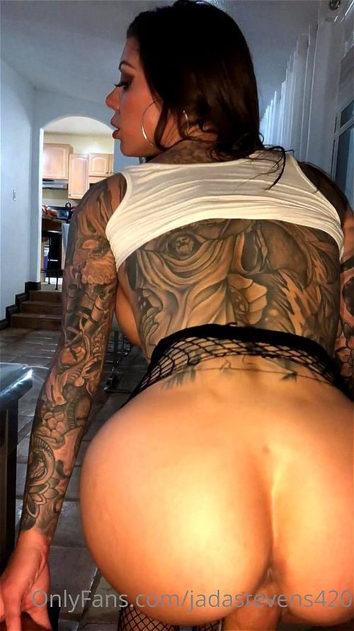 karmaexotica onlyfans - owen gray pornosu julia schlaepfer bikini