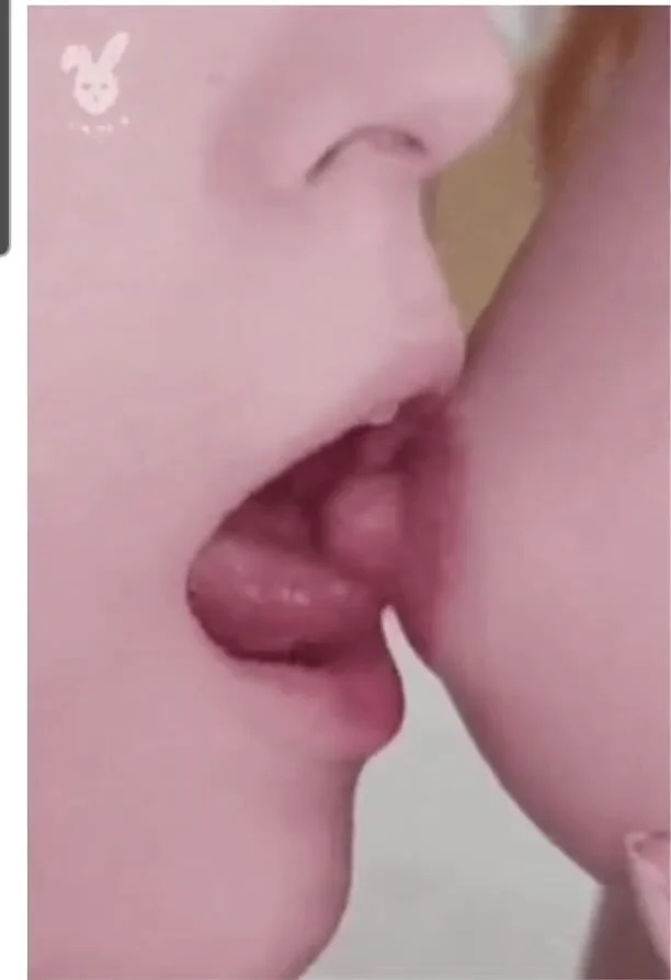 Lesbian Licking Pics off retard