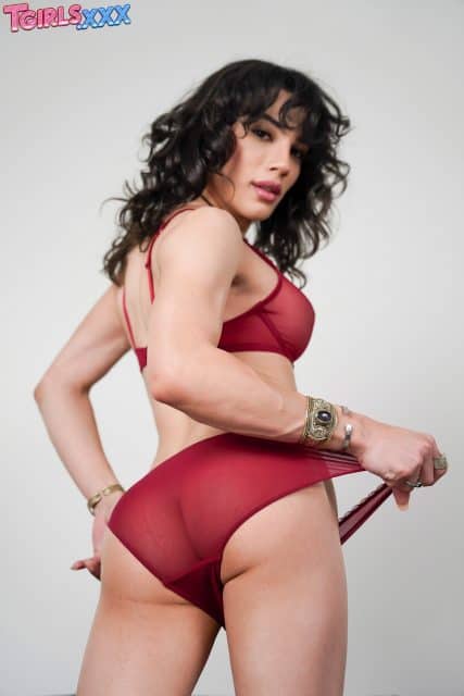barbara linquist share gabriela lopez step