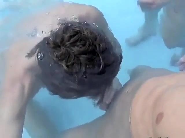 chase comeaux recommends underwater blowjob pic